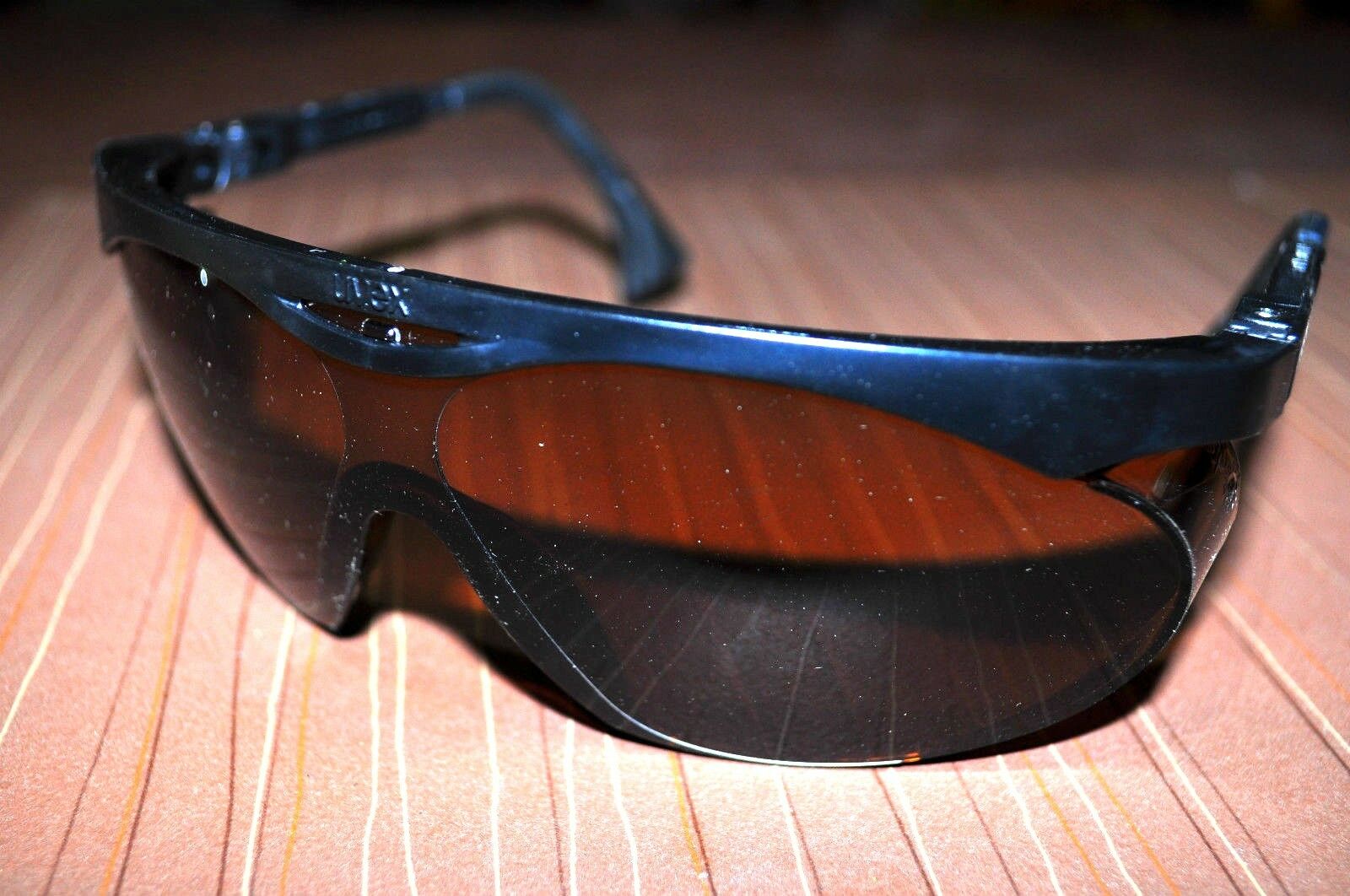 Uvex Eyewear Safety Glasses Skyper S1901 Black Frame Espresso lens Made in USA 