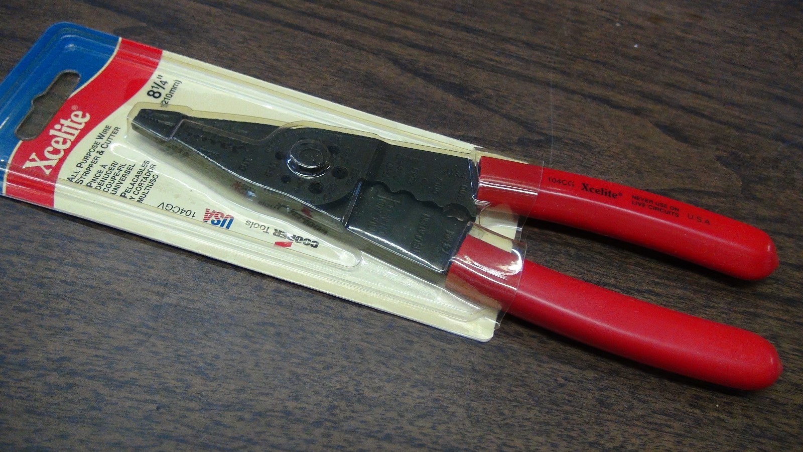 Xcelite 104CGV 8.1/4" Wire Stripper/Cutter W/Cushion Grip Handles for 22-10 AWG