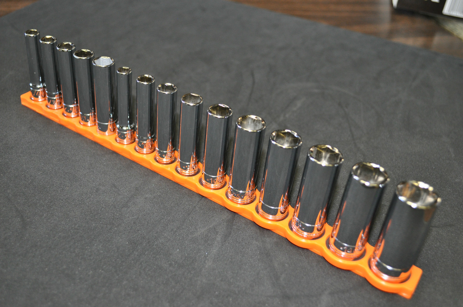 FLEXIBLE  1/4" DR DRIVE MAGNETIC SOCKET ORGANIZER STORAGE STRIP HOLDER  TOOL USA