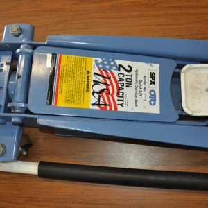 OTC 1717 2 TON QUICK LIFT FLOOR SERVICE JACK MADE IN USA