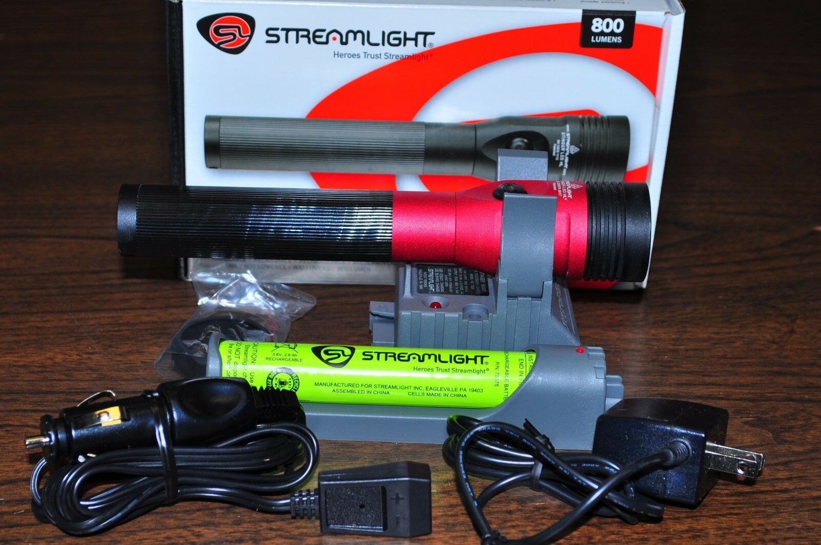 Streamlight Red Stinger LED HL 800 LUMENS Ac/Dc With Piggyback Charger 75484