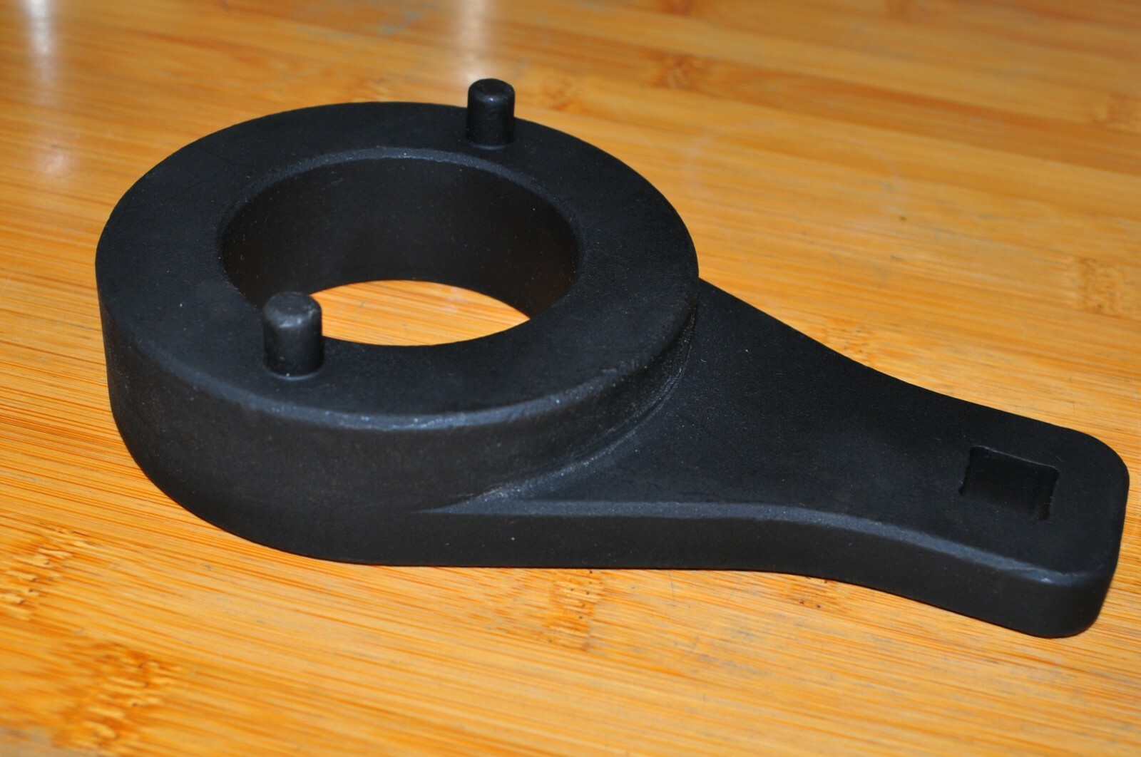 Toyota Harmonic Damper Pulley Holder--3.4L, 4 runner Tacoma Thundra Schley 64400
